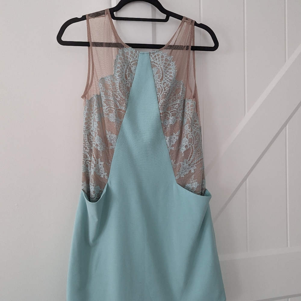 Bcbg maxazria size 4 dress